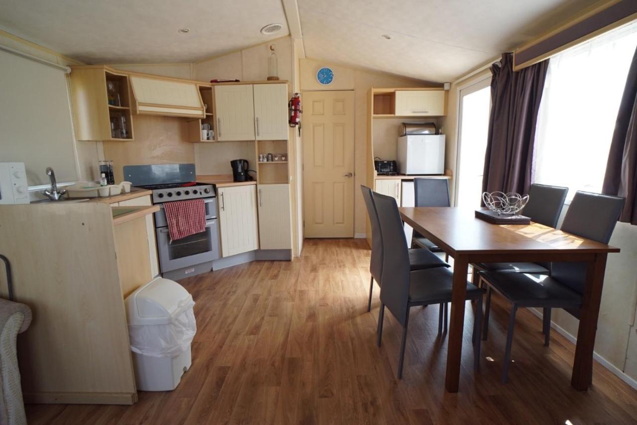 Lyntons 3 Bedroom Caravan Pets Stay Free Linen Included Heacham Zewnętrze zdjęcie