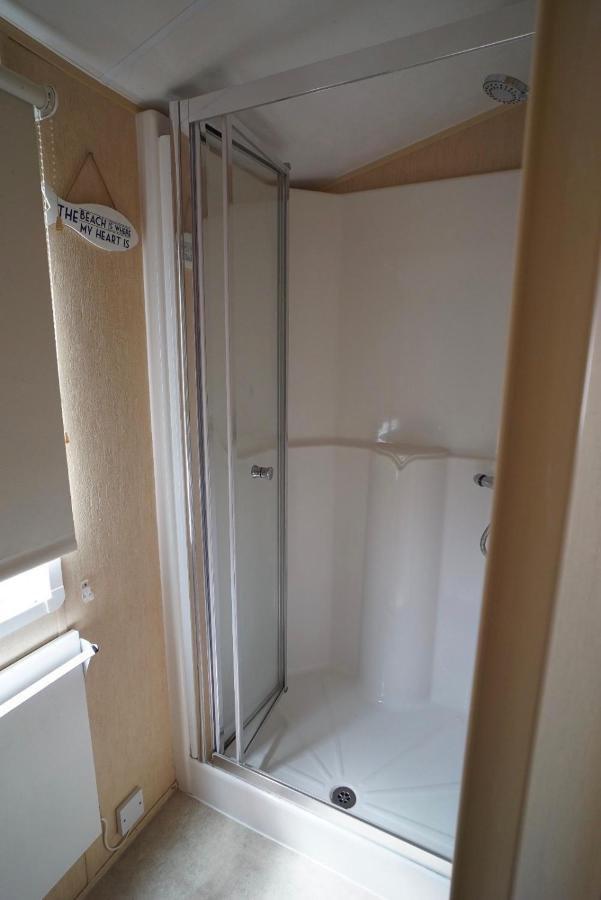 Lyntons 3 Bedroom Caravan Pets Stay Free Linen Included Heacham Zewnętrze zdjęcie