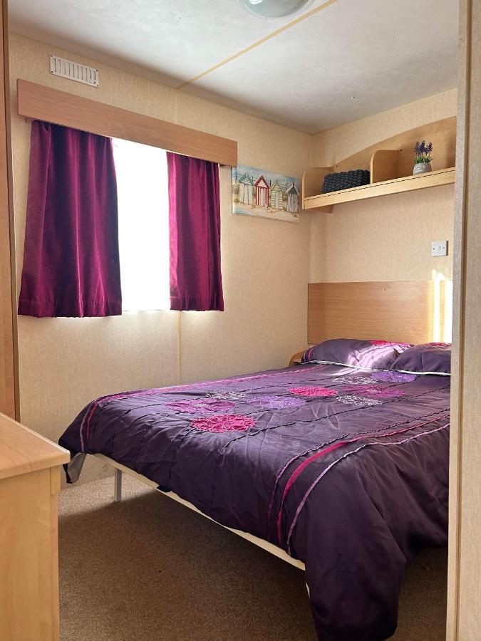 Lyntons 3 Bedroom Caravan Pets Stay Free Linen Included Heacham Zewnętrze zdjęcie