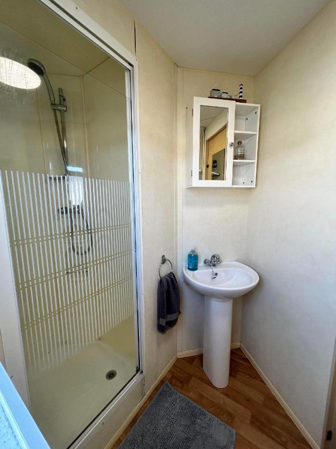 Lyntons 3 Bedroom Caravan Pets Stay Free Linen Included Heacham Zewnętrze zdjęcie
